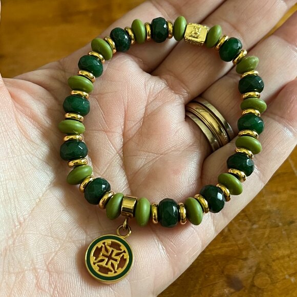 Rustic Cuff  Dark Green Jade Faceted Beads & Silicone Logo Stretch Bracelet - Picture 3 of 4